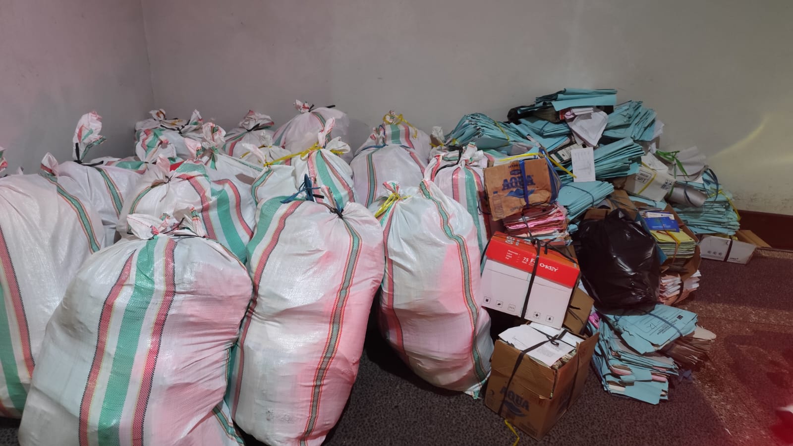 pemusnahan arsip inakif 1